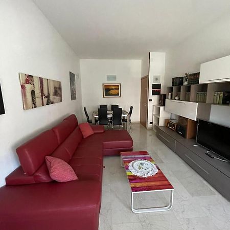Splendido Appartamento In Zona Fiera A 博洛尼亚 外观 照片